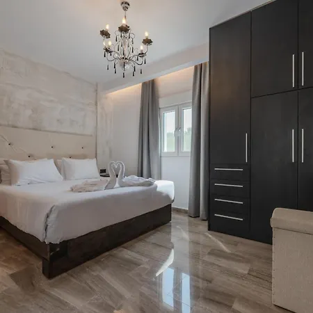 Varimpo Luxury Escape Villa Melidhónion