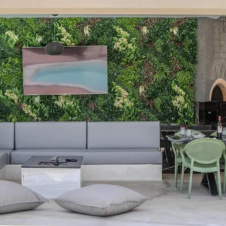 Villa Varimpo Luxury Escape Melidhónion